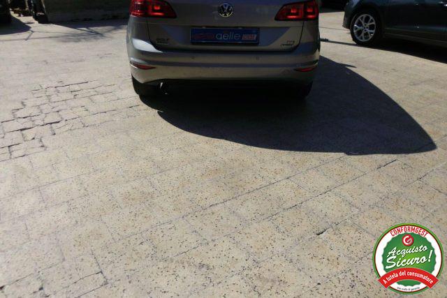 VOLKSWAGEN Golf Sportsvan 1.6 TDI 110 CV Business BlueMotion Tech.
