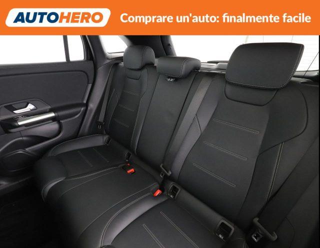 MERCEDES-BENZ GLA 200 d Automatic Sport