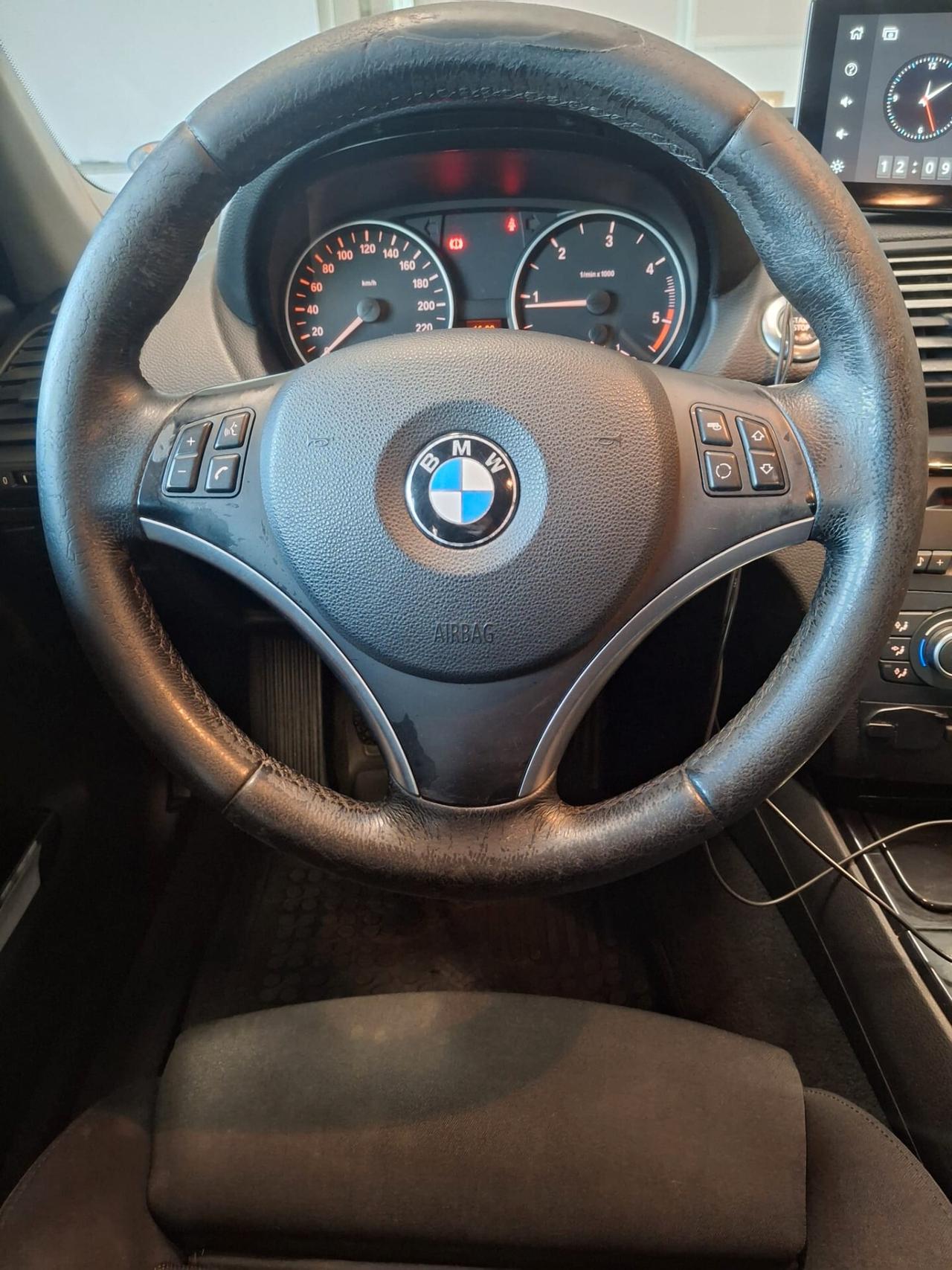 BMW 118 5p 2.0 Futura 143cv dpf