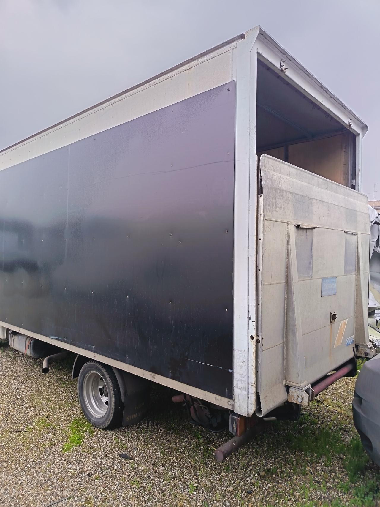 Iveco 35 10 2.5cc diesel