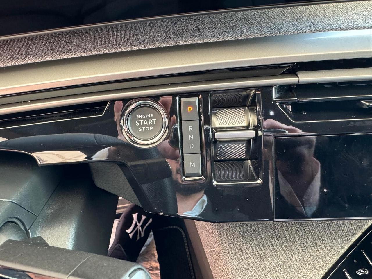 Peugeot 3008 Hybrid 145 e-DCS6 GT