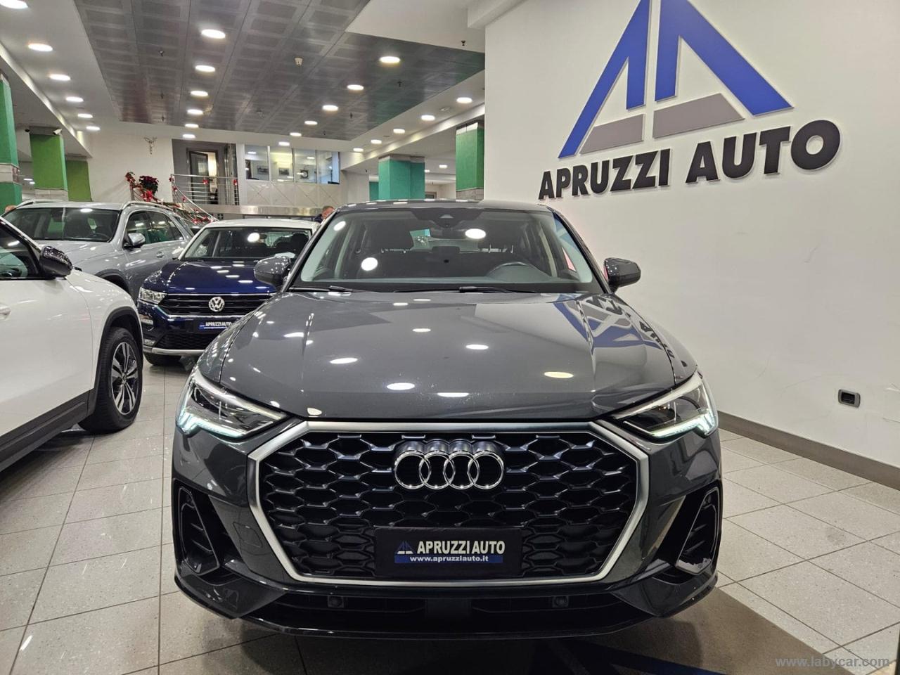 AUDI Q3 SPB 35 TDI S tronic Business Plus