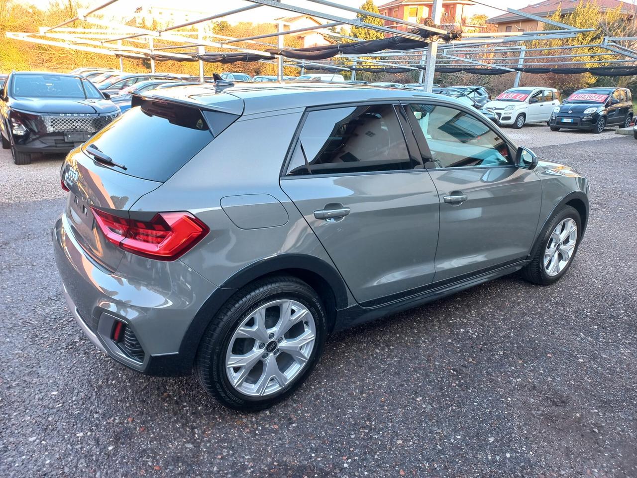 Audi A1 allstreet 25 TFSI