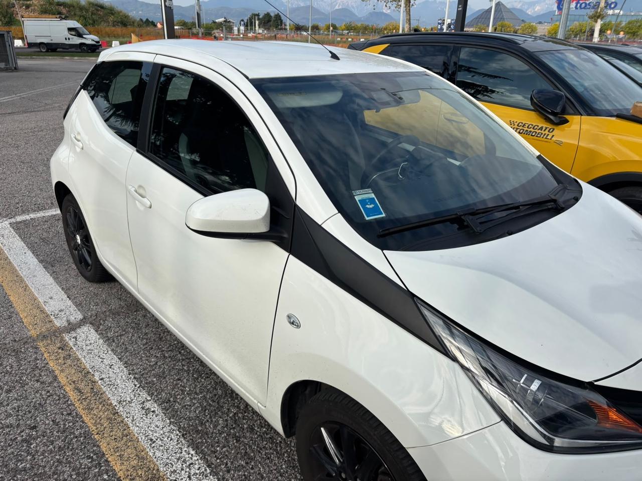 Toyota Aygo 1.0 VVT-i 5 p x-play TSS - OK NEOPATENTATI