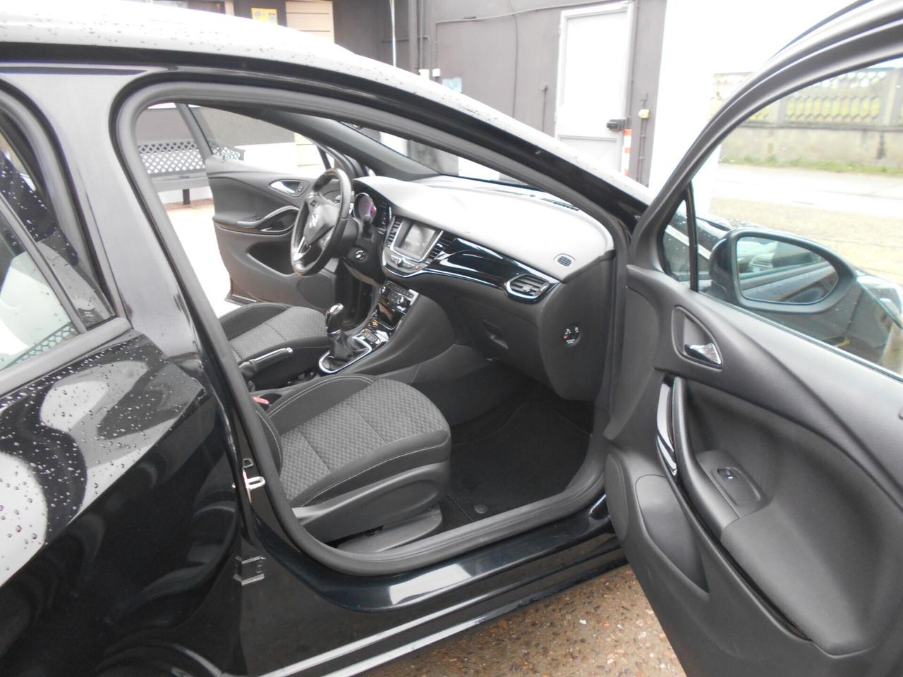 Opel Astra 1.6 CDTi 110CV Start&Stop Sports Tourer Dynamic