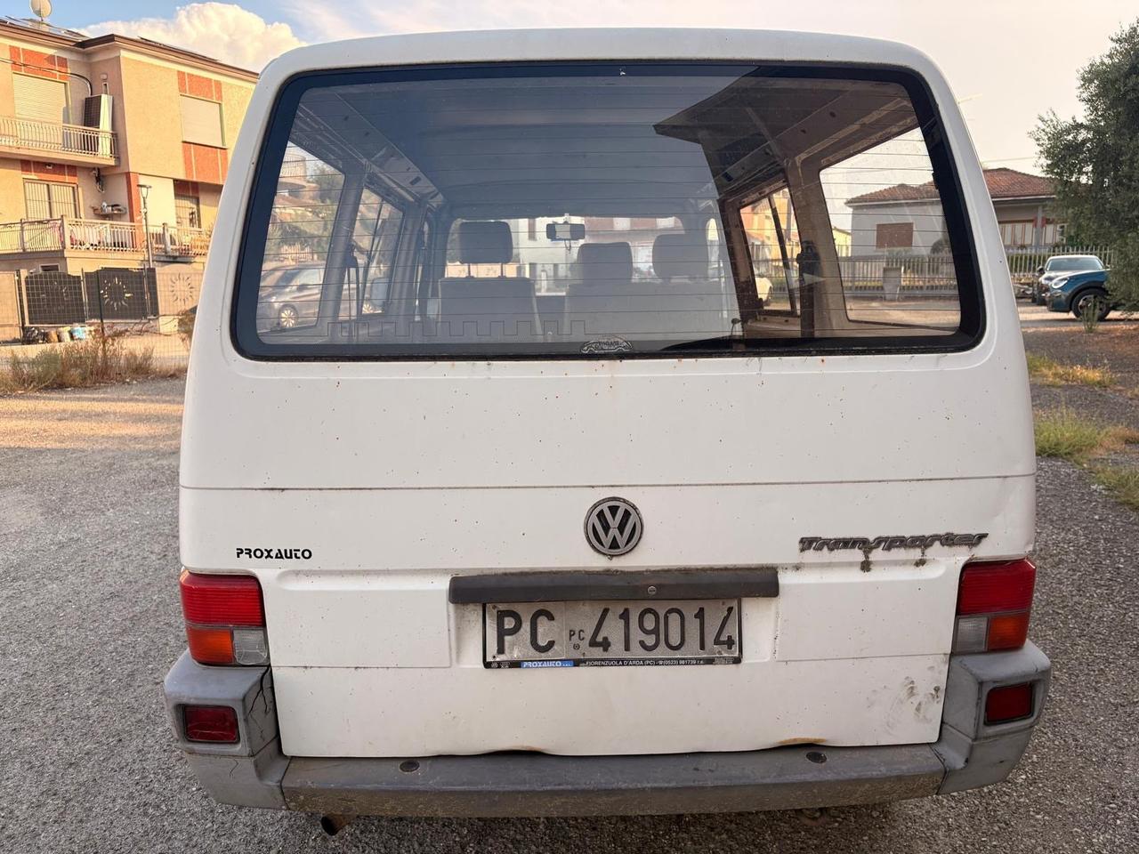 Volkswagen T4 Kombi 2.4 DIESEL aspirato 74cv