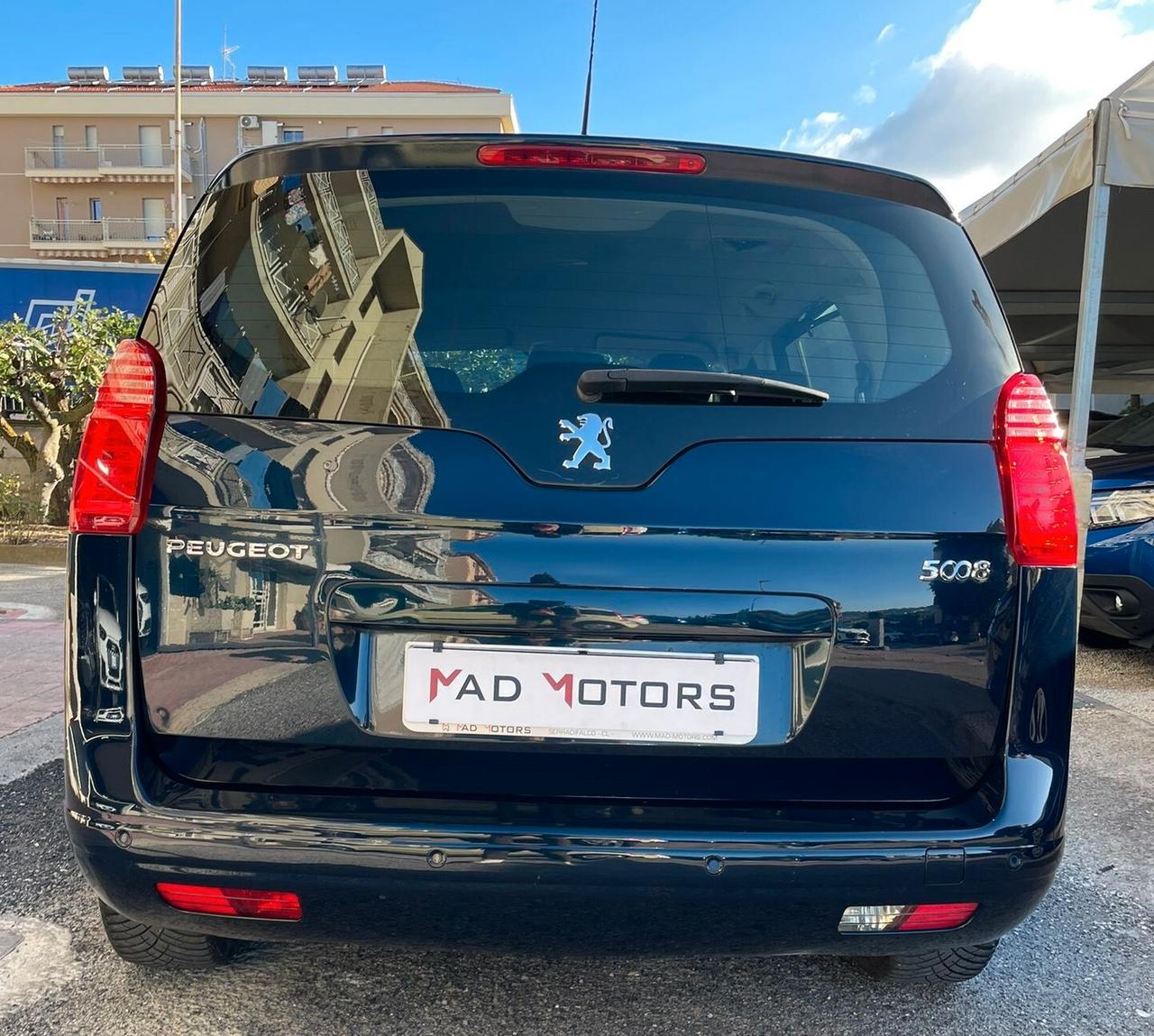 PEUGEOT 5008 1.6 HDI 112cv ACTIVE
