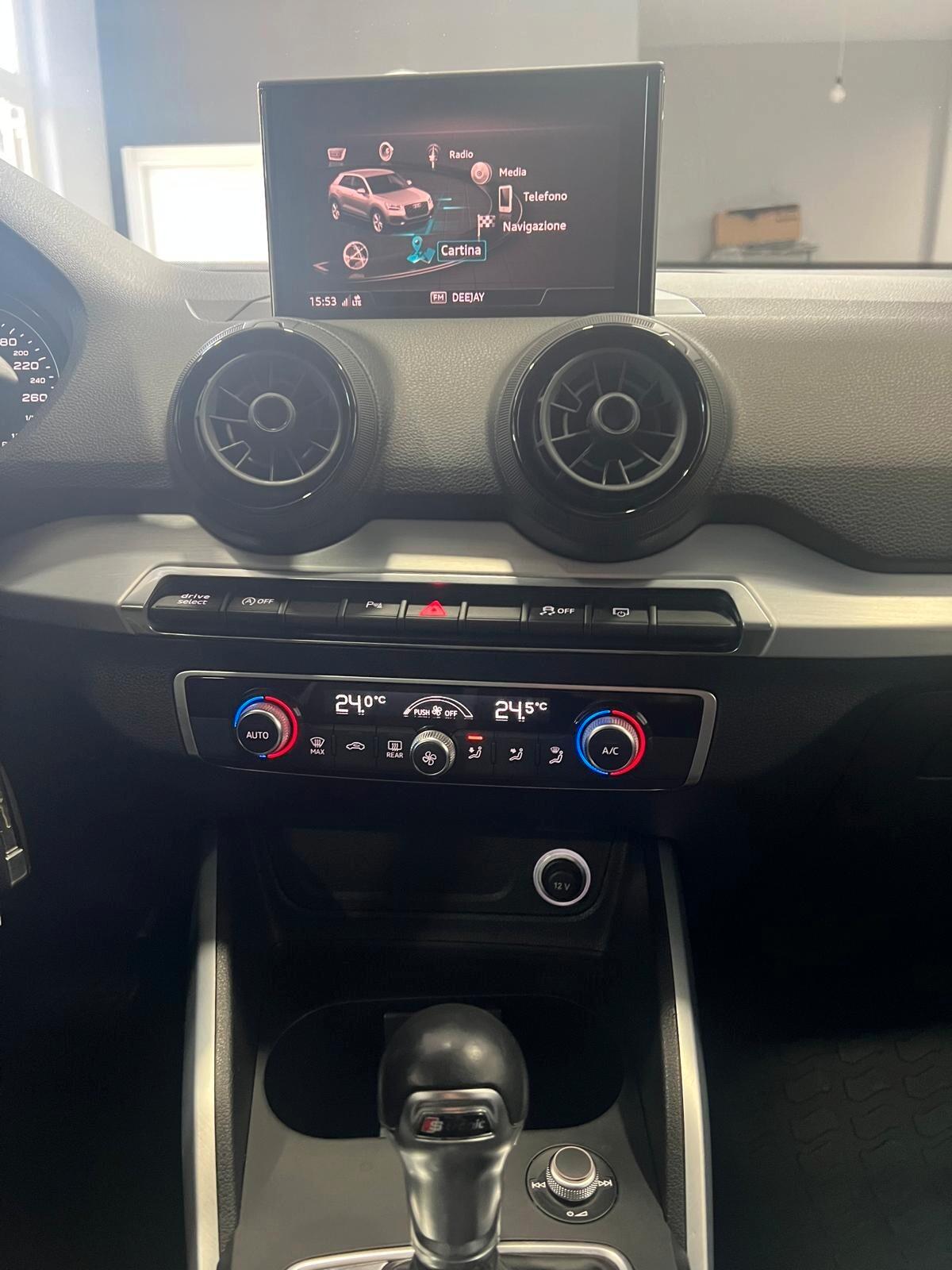 Audi Q2 30 TDI S tronic line Edition