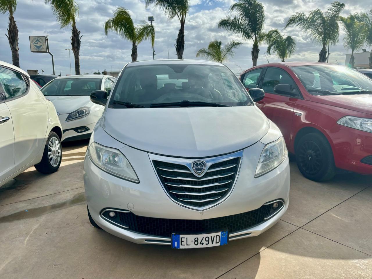 Lancia Ypsilon 1.2 69 CV 5 porte Ecochic Gold - 130000 km