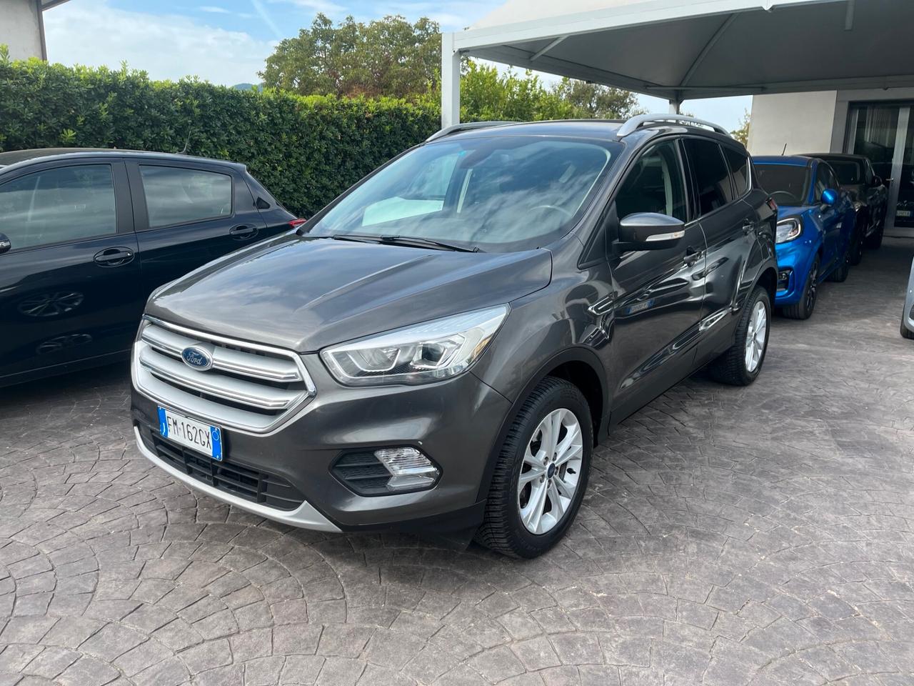 Ford Kuga 1.5 TDCI 120 CV S&S 2WD Titanium