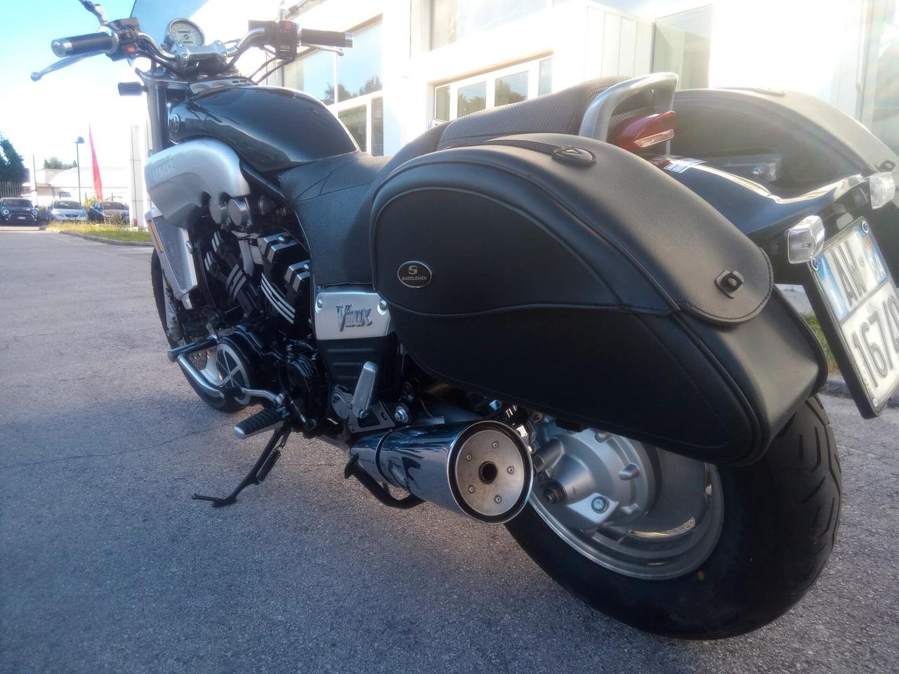 Yamaha VMAX 1200