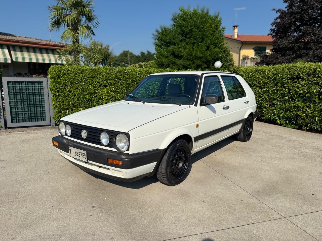 Volkswagen Golf 1600 cat 5 porte GL