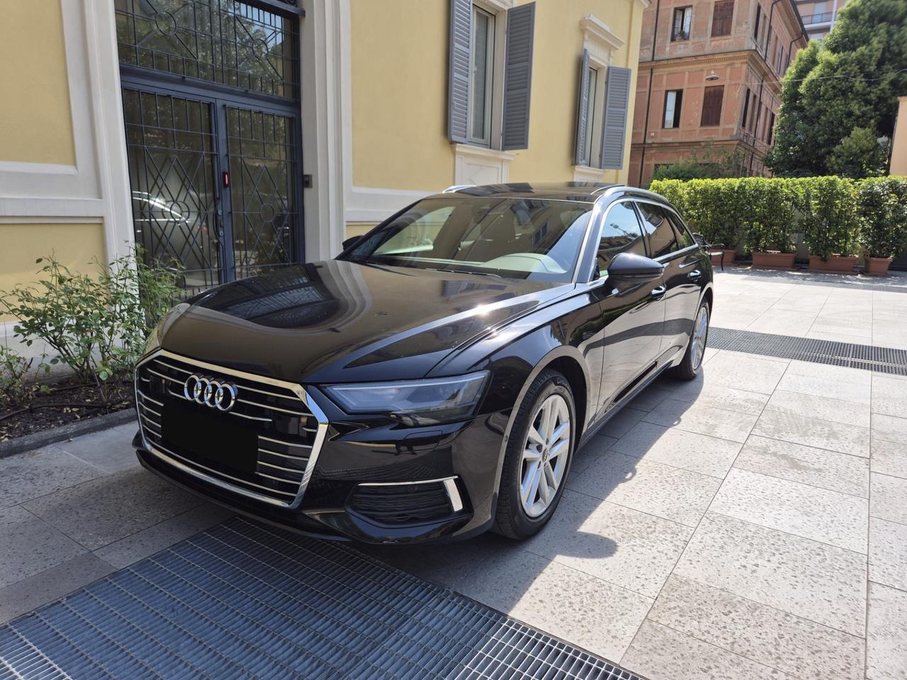 A6 Avant 40 2.0 tdi s-tronic S-Line Panorama Pelle Totale