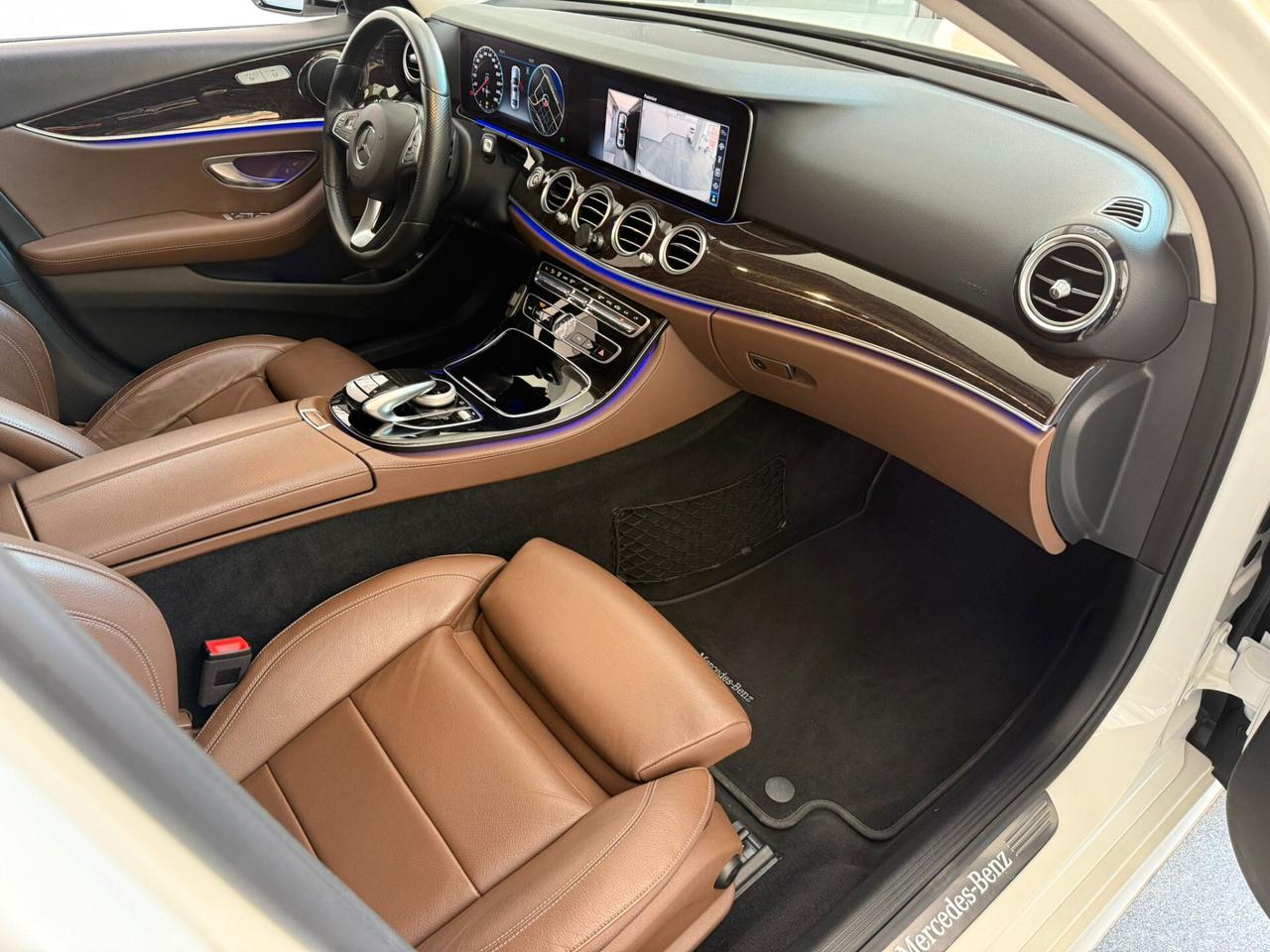 Mercedes-benz E 220 d Auto Premium Plus