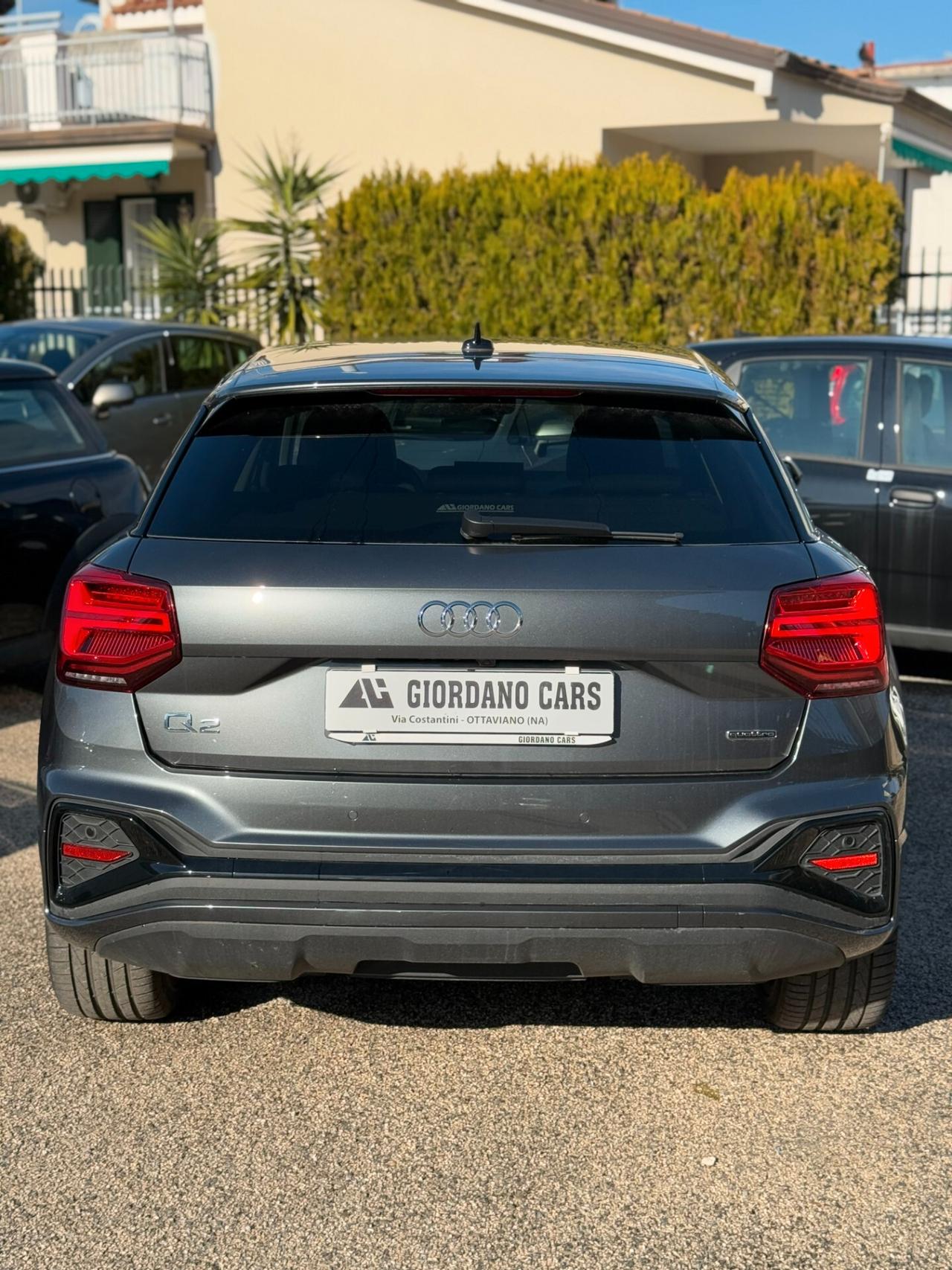 Audi Q2 40 TFSI quattro S tronic Identity Black