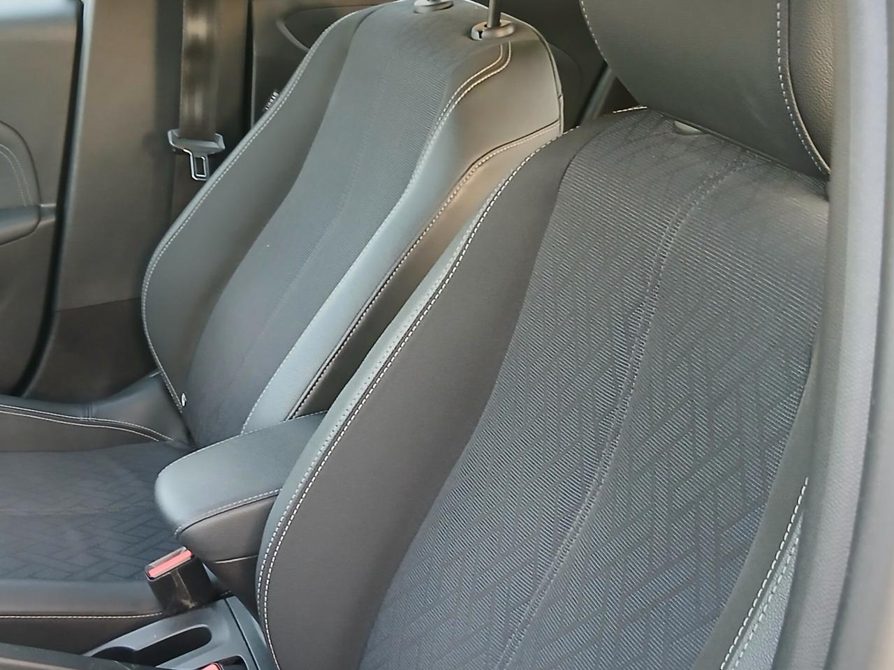 Opel Corsa 1.5 D 100 CV Elegance