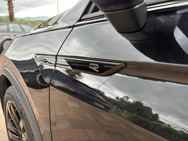VOLKSWAGEN Tiguan 2.0 TDI 150 CV DSG R-Line TOTAL BLACK