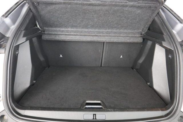 PEUGEOT 2008 2008 PureTech 100 S&S Allure