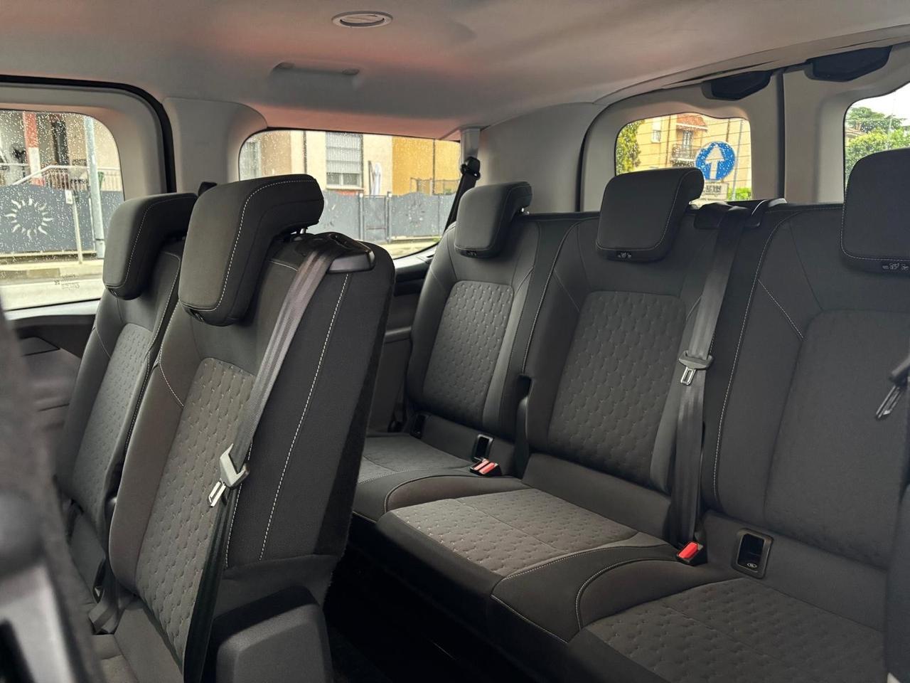 Ford Transit custom 2.0 TDCI eco blue 150 CV titanium 9 posti