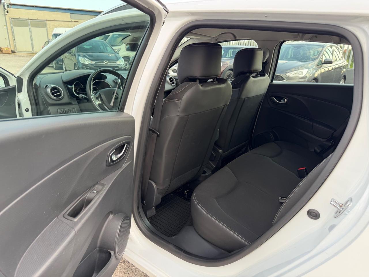 RENAULT CLIO SPORTER 0.9 TCE 90CV FULL LED MY15