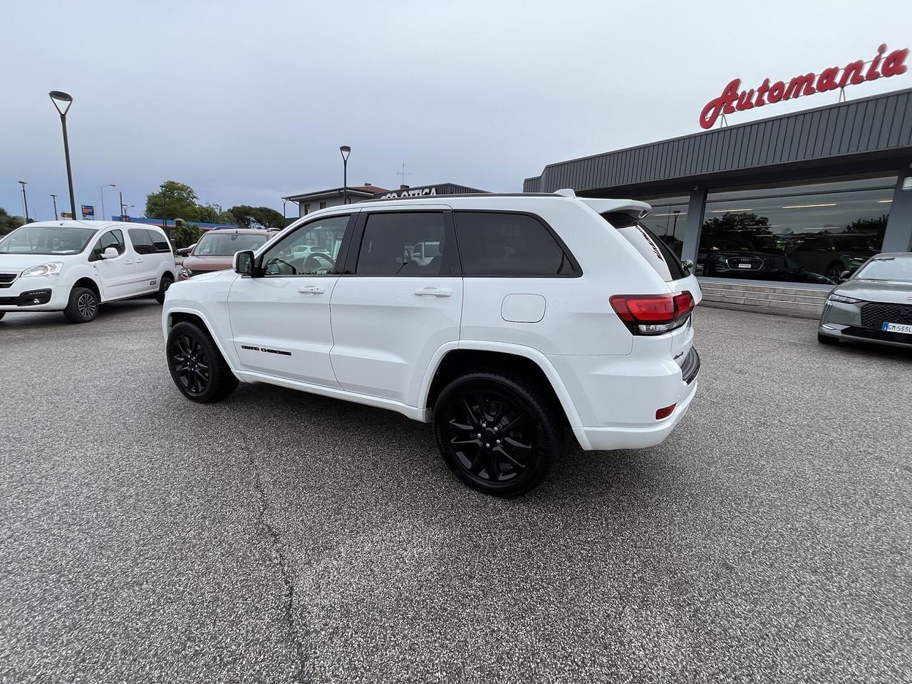 JEEE GRAND CHEROKEE 3000 TDI 4X4 AUT. NIGHT EAGLE