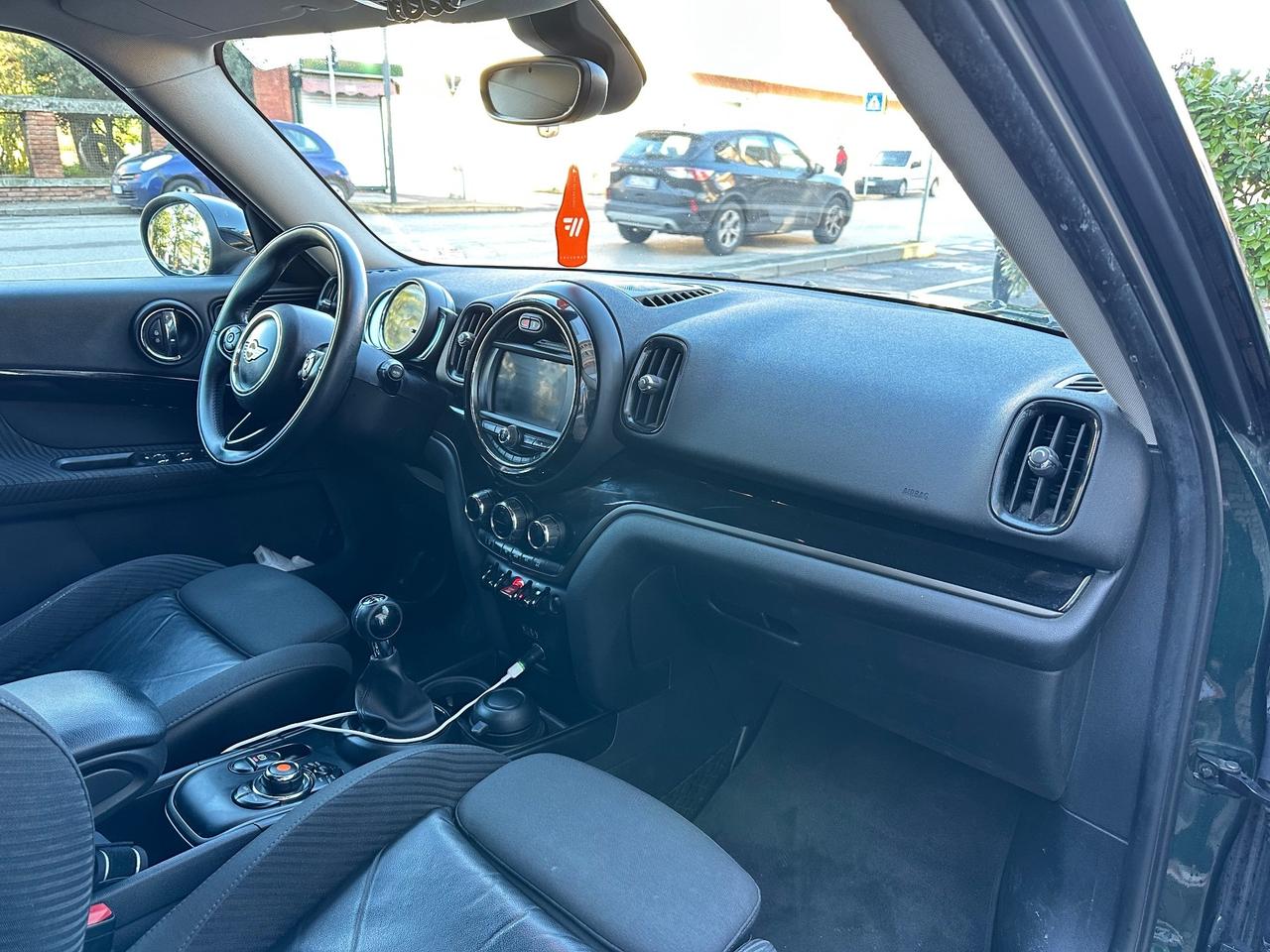 Mini Cooper D Countryman 2.0 Hype