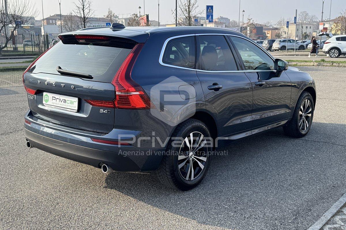 VOLVO XC60 B4 (d) AWD Geartronic Momentum Pro