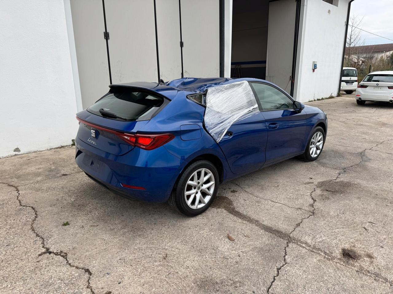 SEAT Leon 2.0 tdi 115cv RUN&DRIVE INCIDENTATA