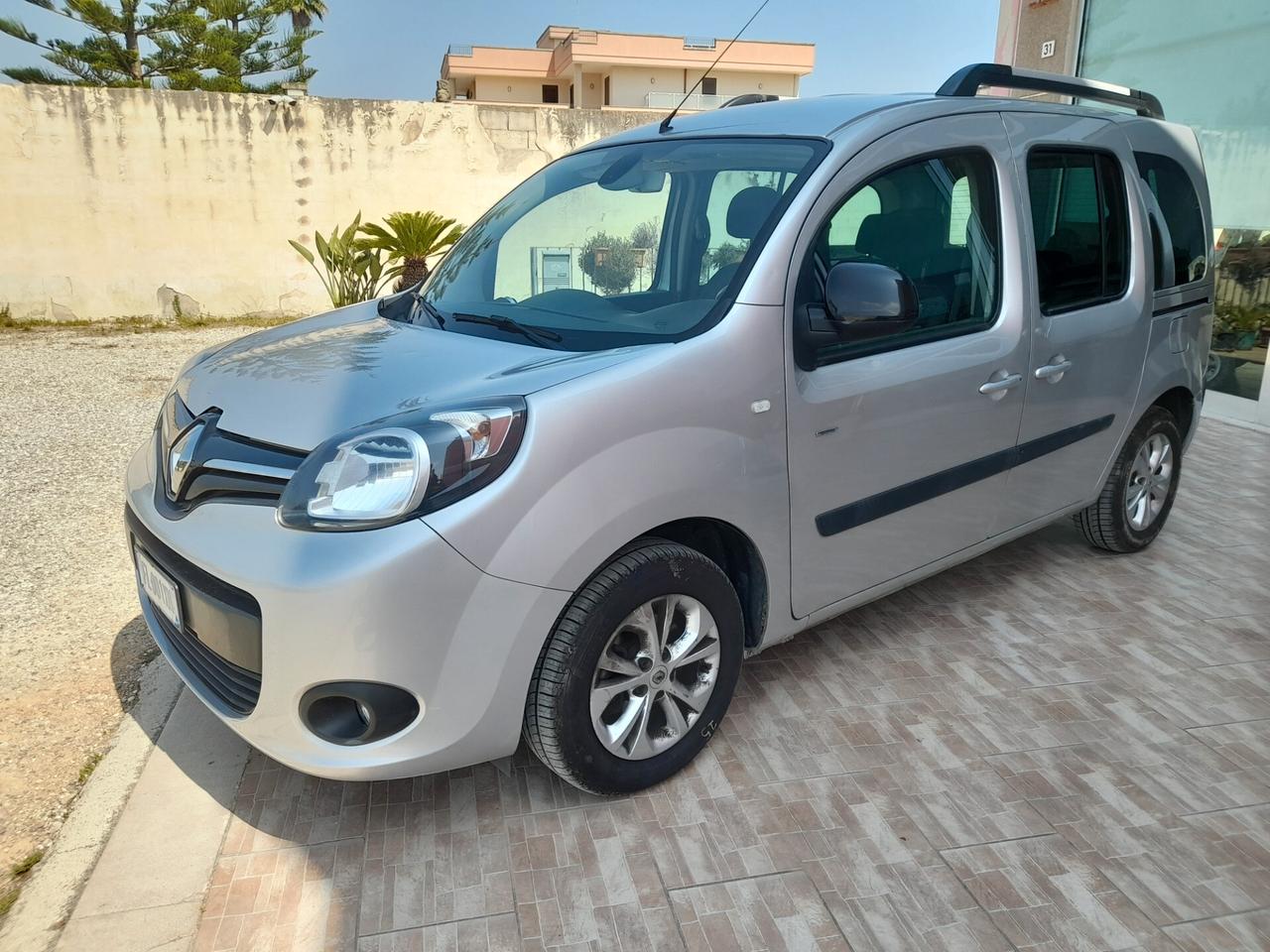 Renault Kangoo 1.5 dCi 90CV 5 porte Stop & Start Limited