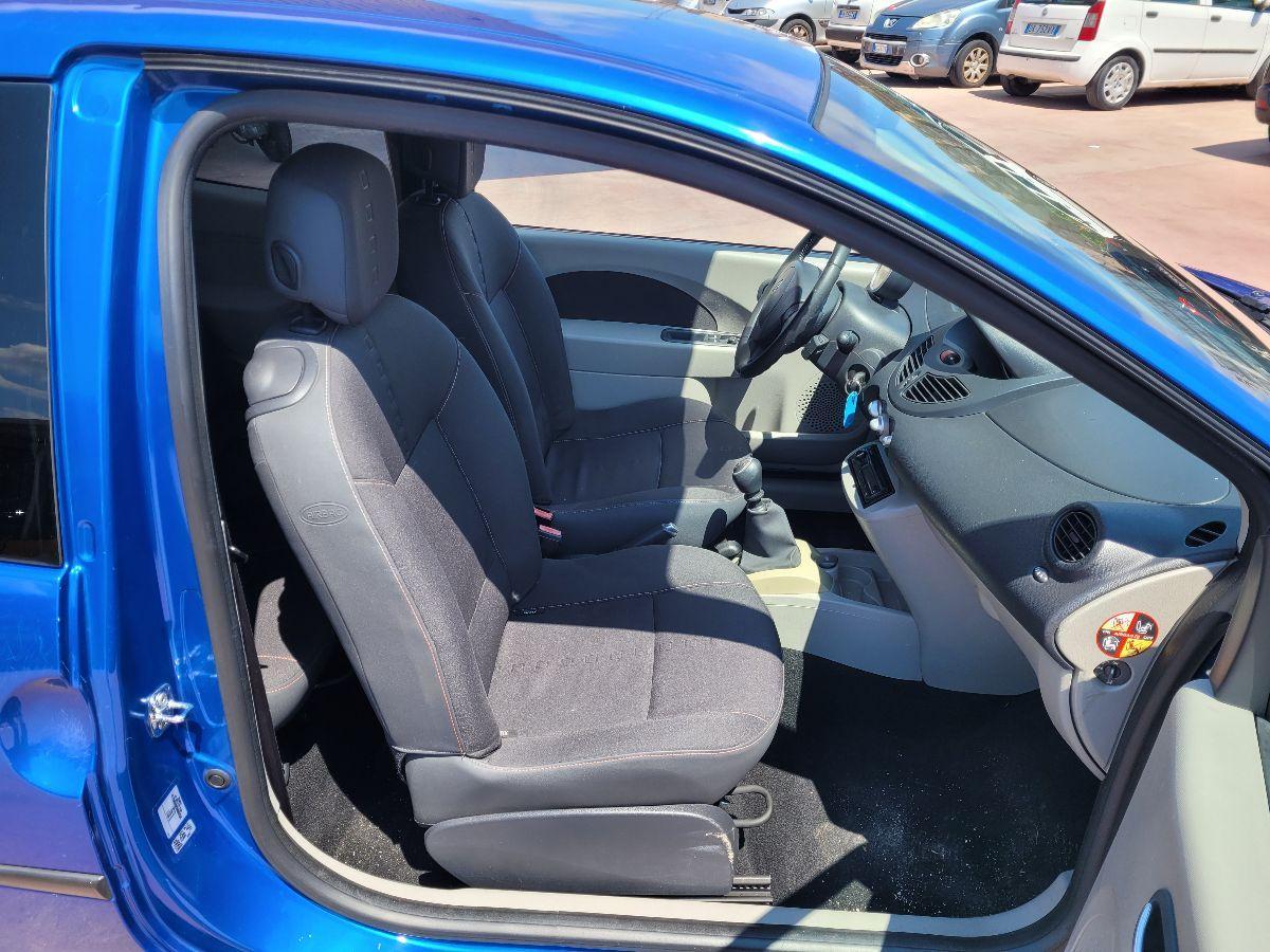 RENAULT - Twingo - 1.2 8V Dynamique