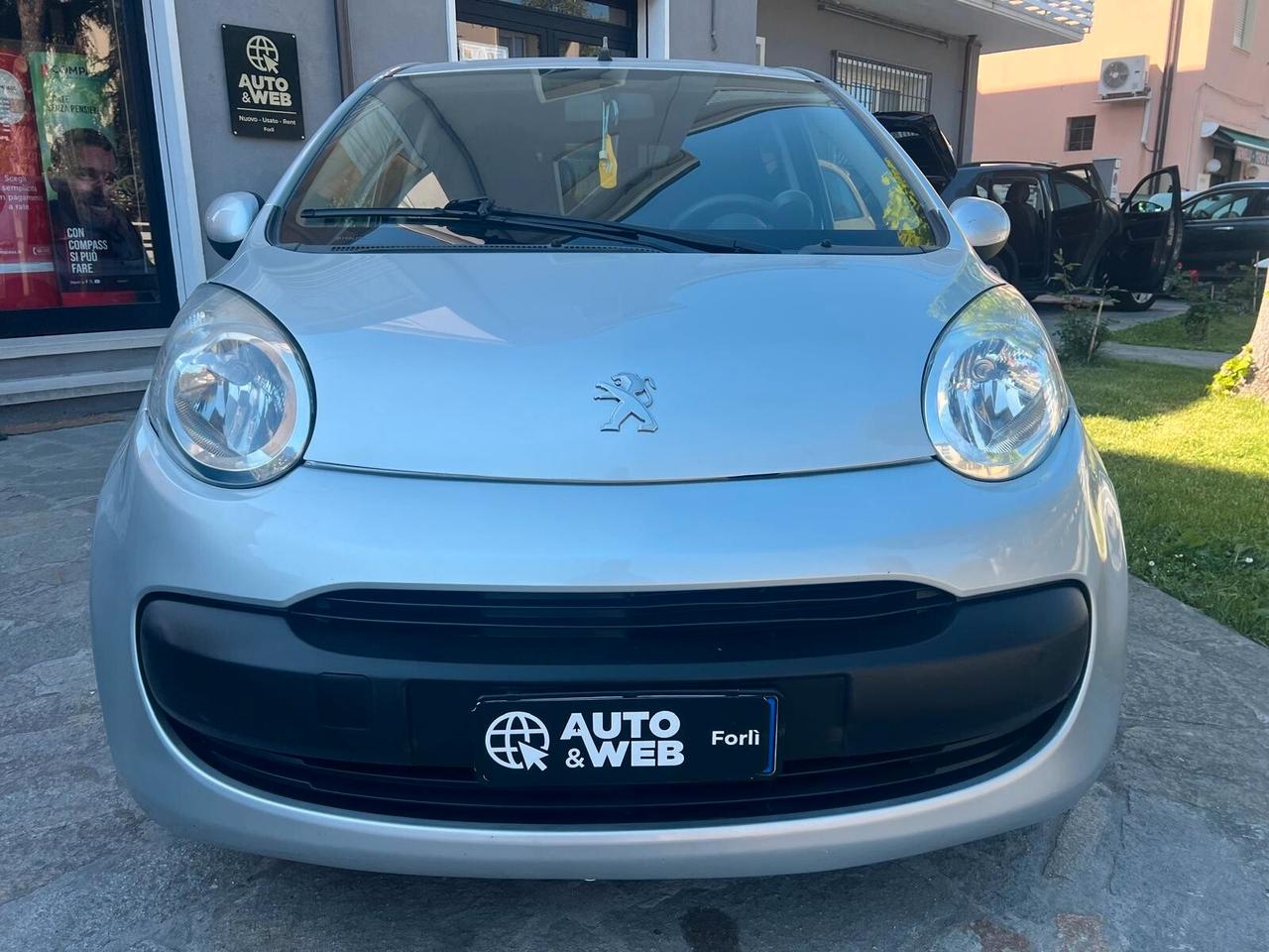 PEUGEOT 107 1.0 68cv 5p ACTIVE NEOPATENTATI