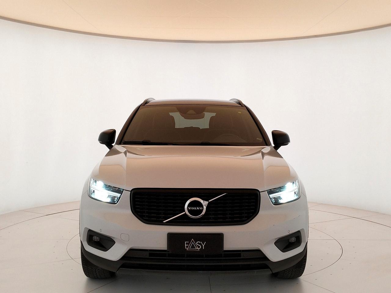 Volvo XC40 D3 R-design geartronic