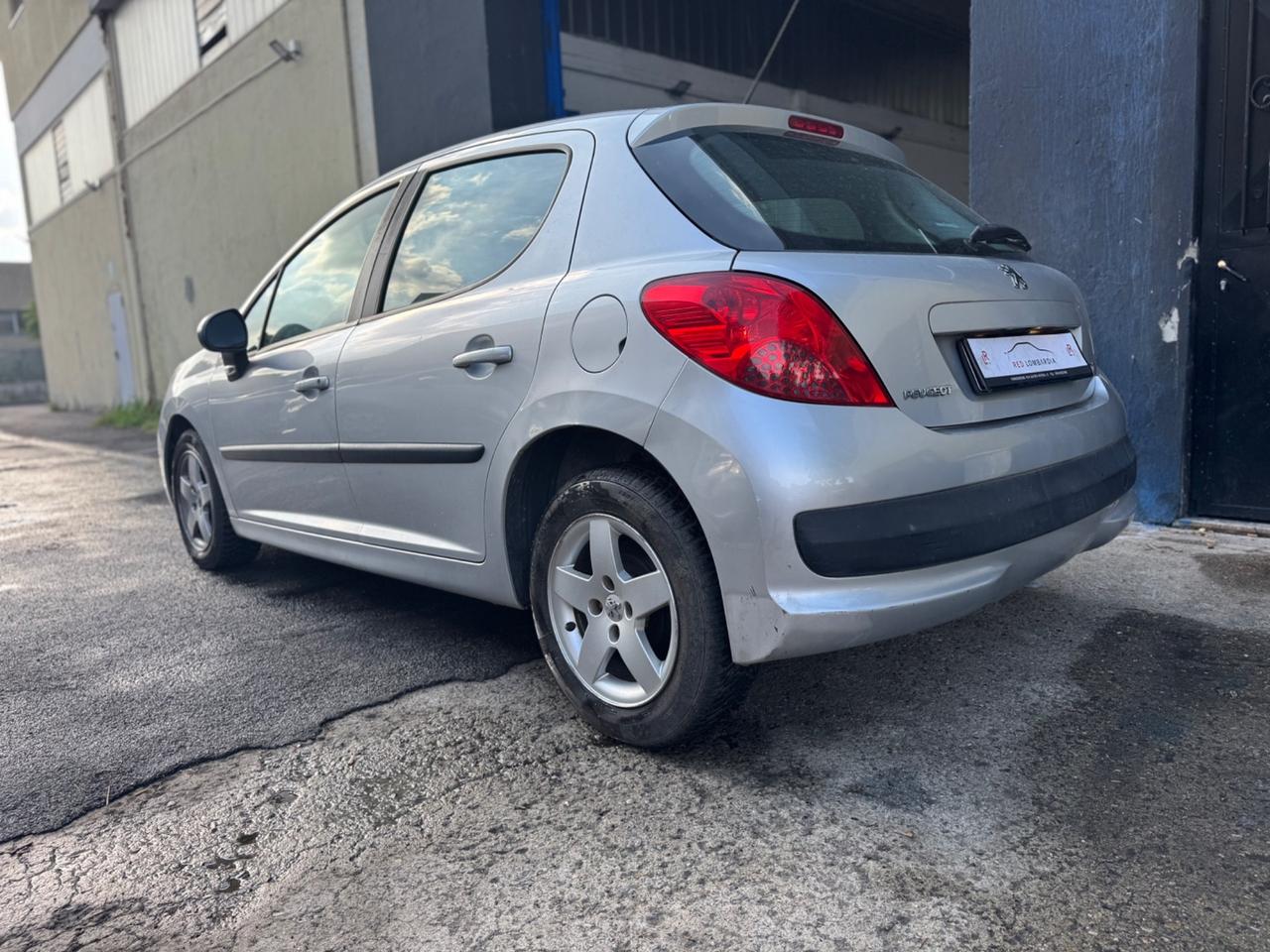 Peugeot 207 1.4 8V 75CV 3p. Energie Sport ECO GPL