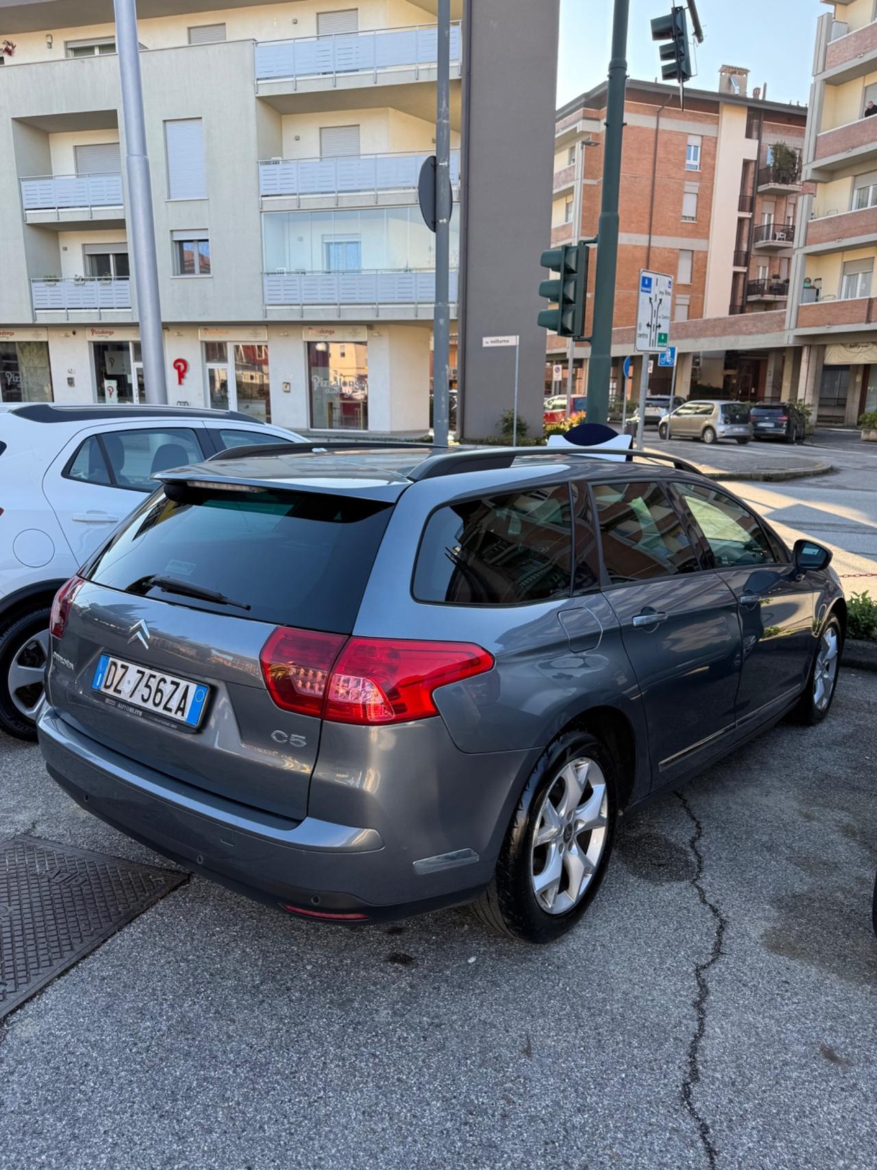 Citroen C5 2.0 HDi 140 Dynamique Tourer