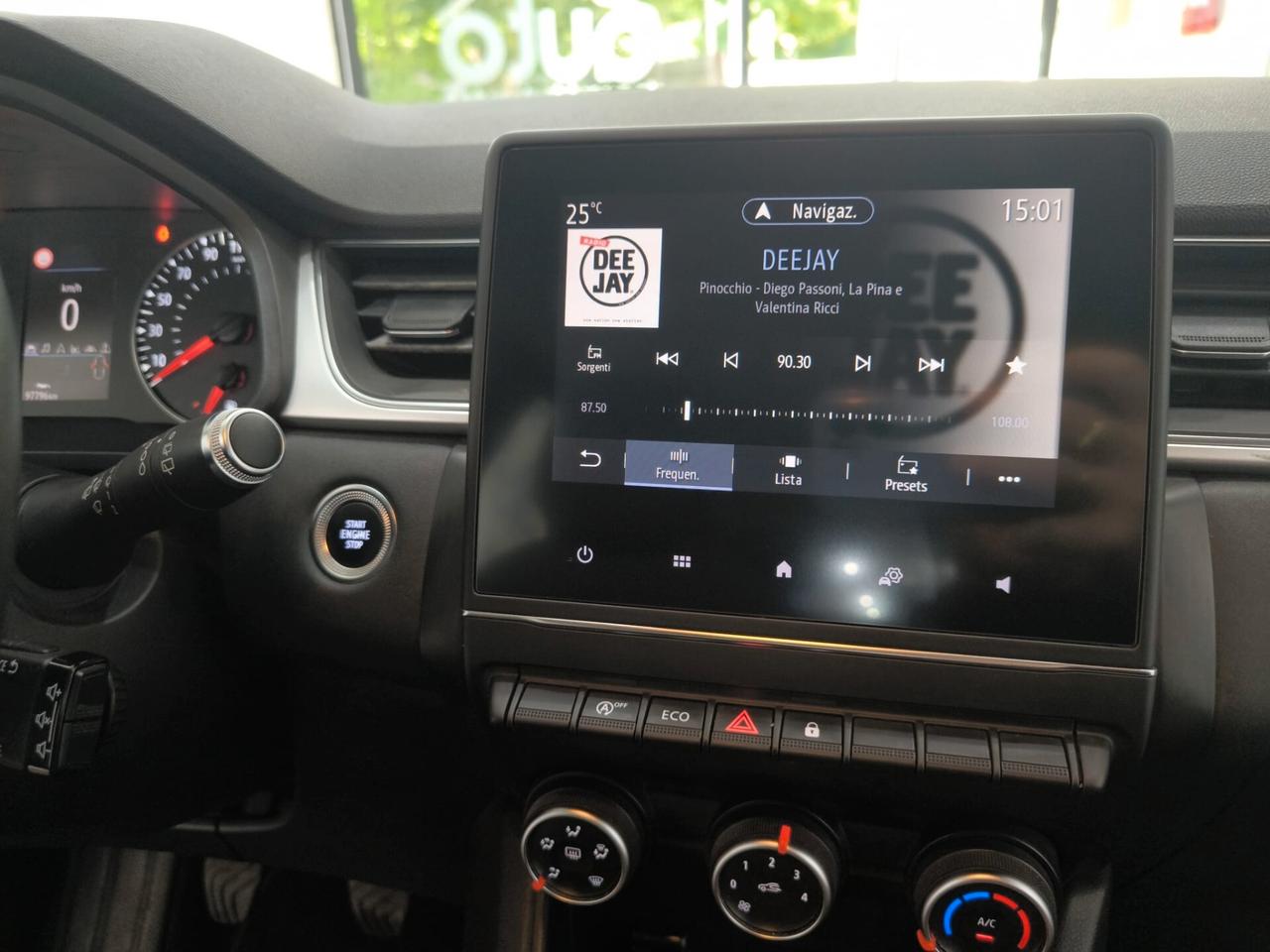 Renault Captur TCe 100 CV GPL Zen
