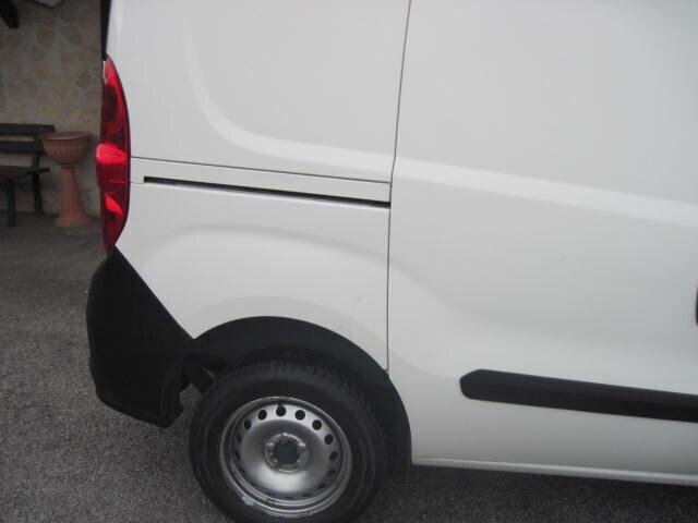 Fiat Doblo 1.6 105 CV 3 POSTI GARANZIA FINANZIABILE