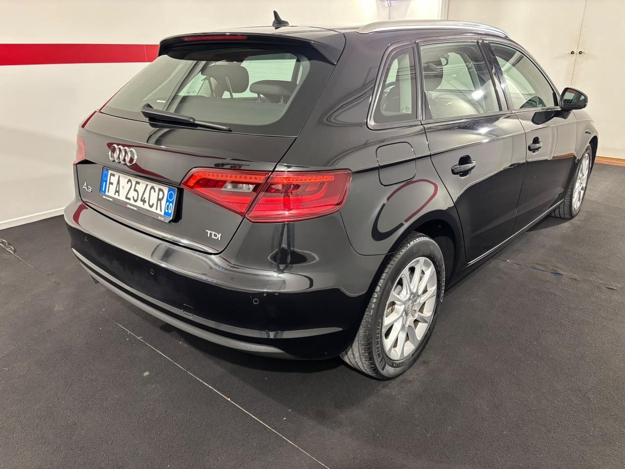 Audi A3 SPB 1.6 TDI clean diesel Admired