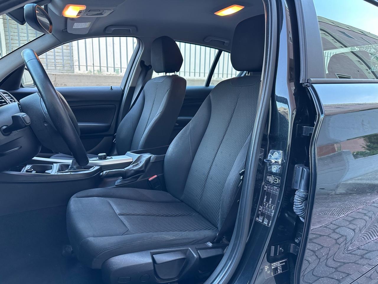 Bmw 118 118d 5p. Urban