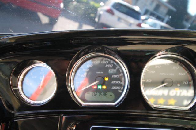 HARLEY-DAVIDSON FLHX Street Glide CRUISER