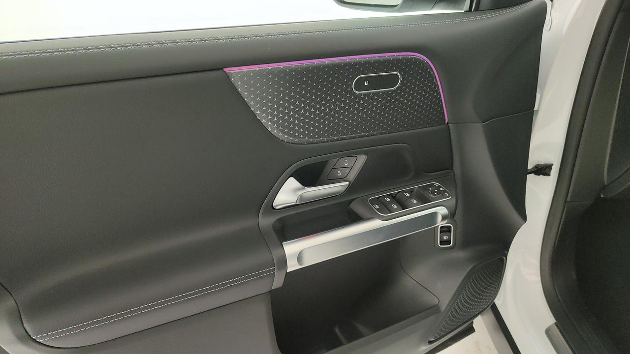 Mercedes-Benz GLB 200 d 4MATIC