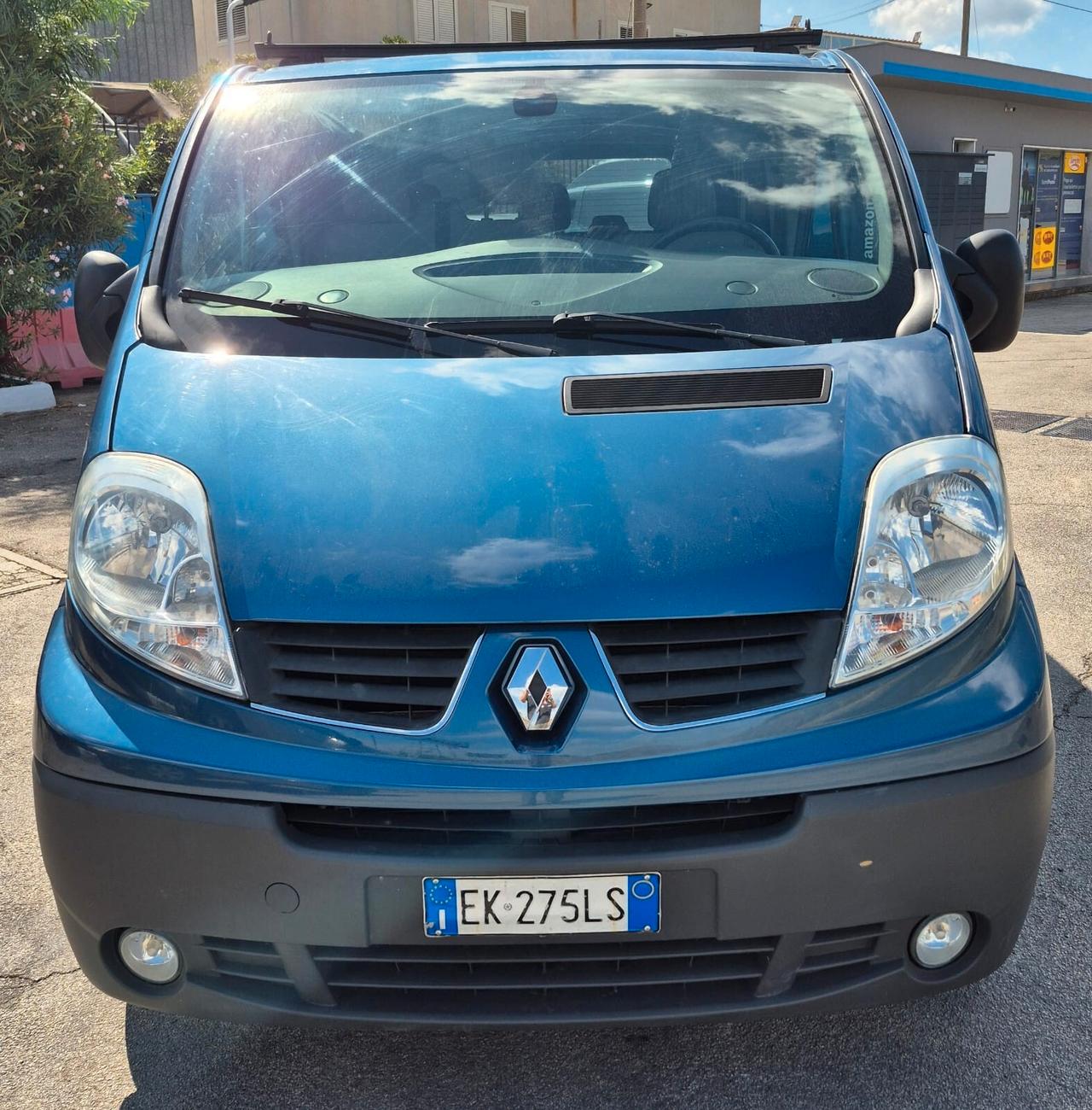 Renault Trafic T27 2.5 dCi/150 PC-TN Passenger Black Edition DPF