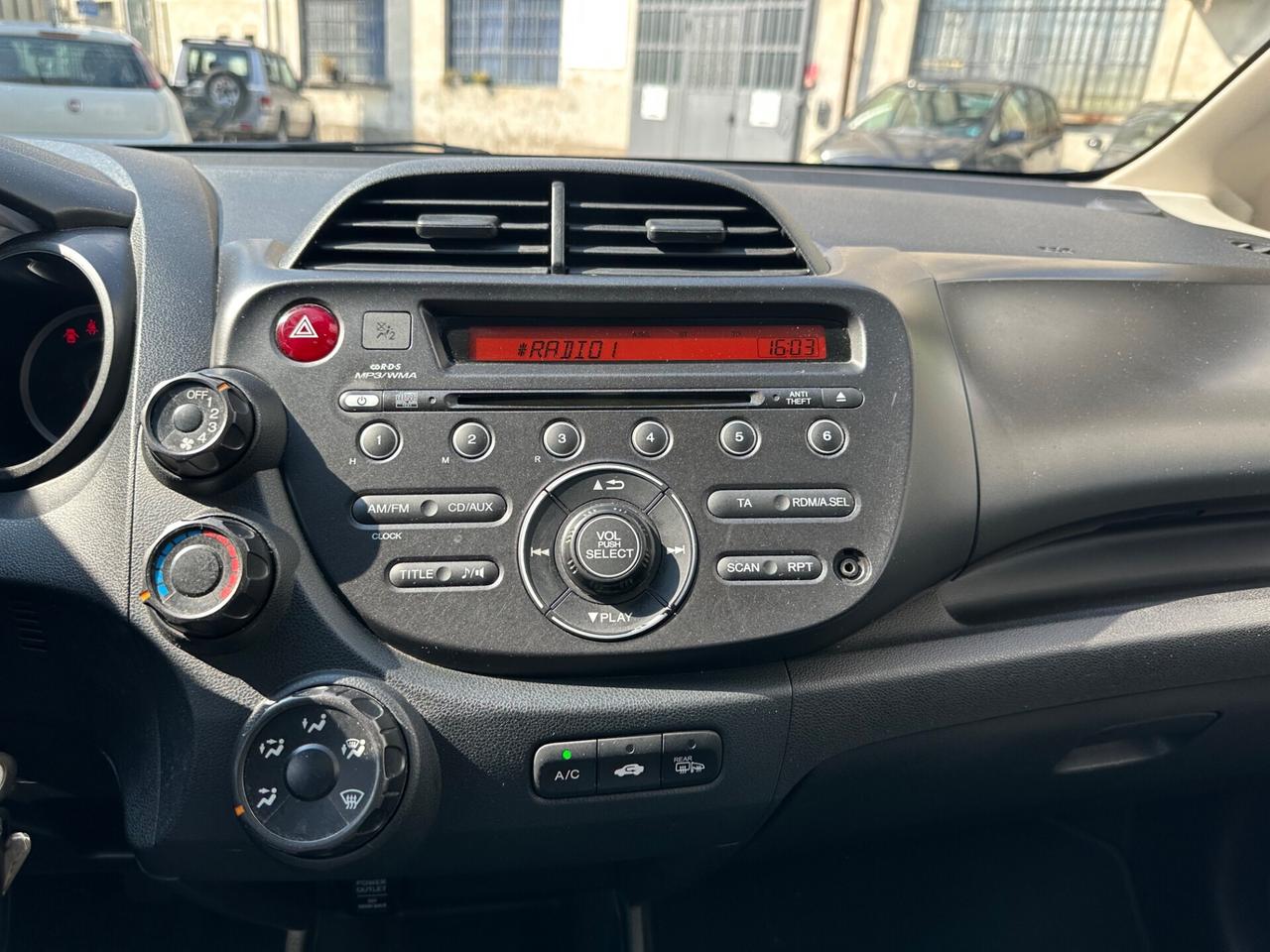 Honda Jazz BENZINA GPL