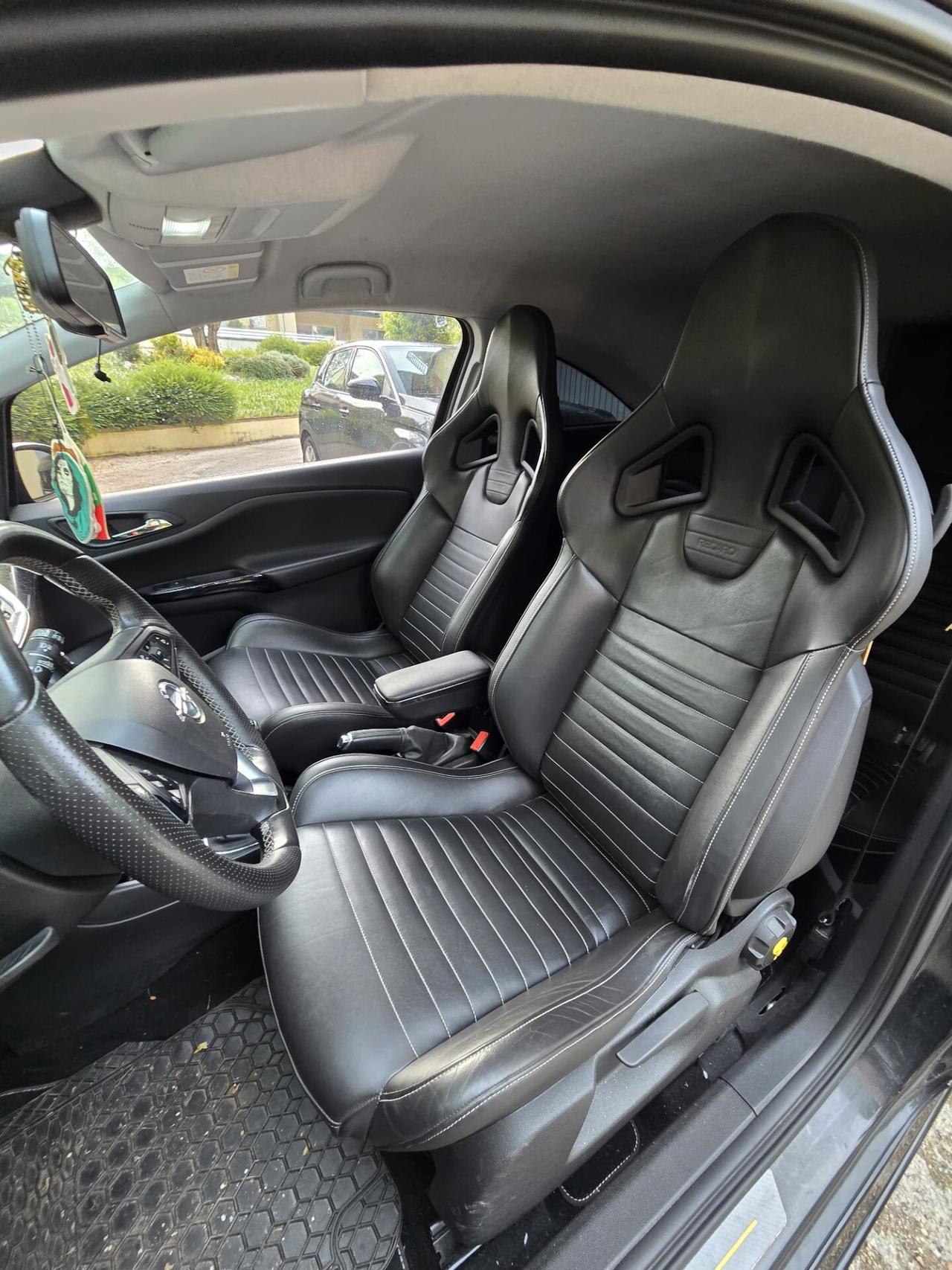 Opel Corsa 1.4 Turbo 150CV Start&Stop Coupé GSi