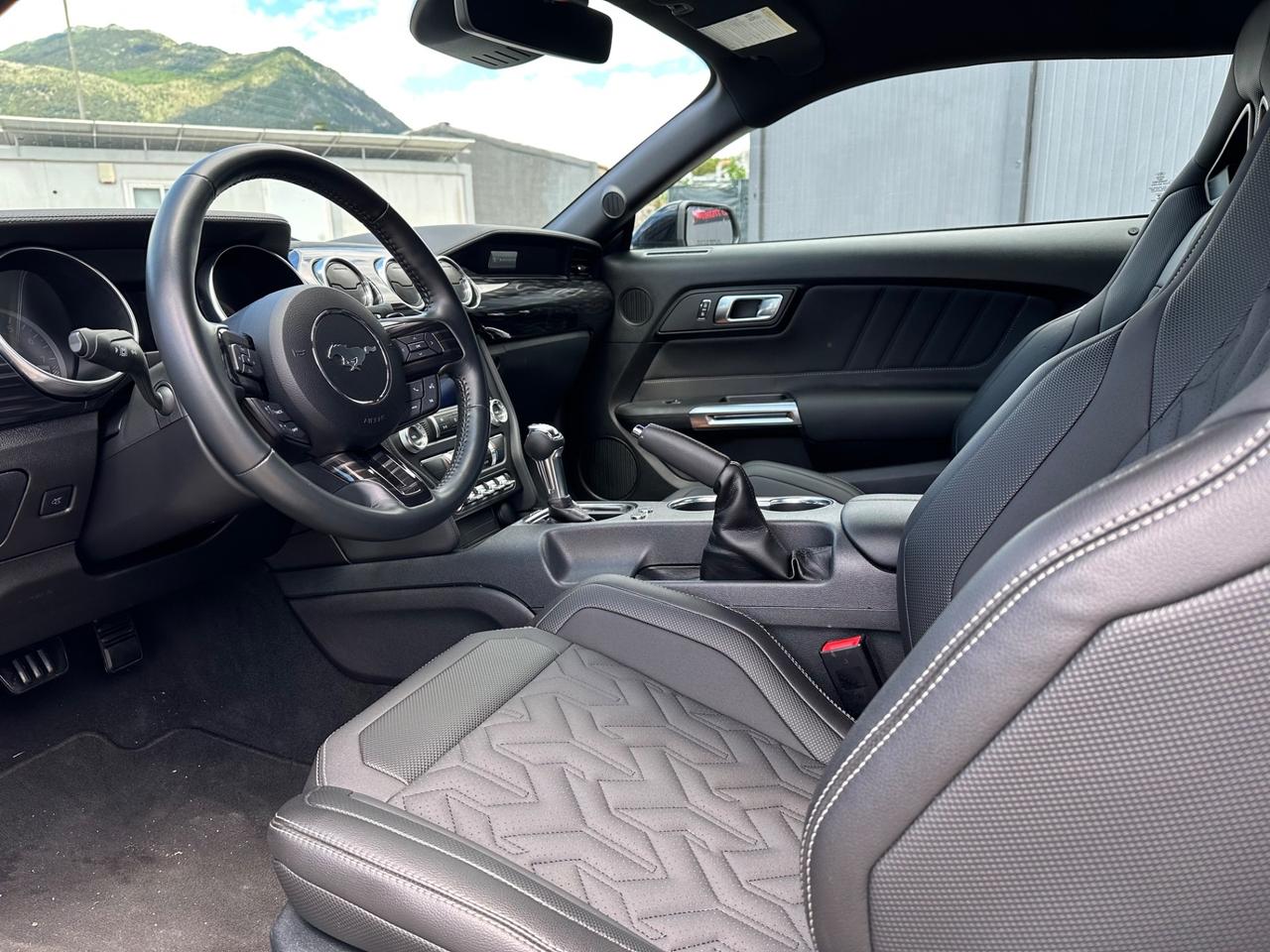 Ford Mustang RECARO 5.0 460cv GT 04/2023