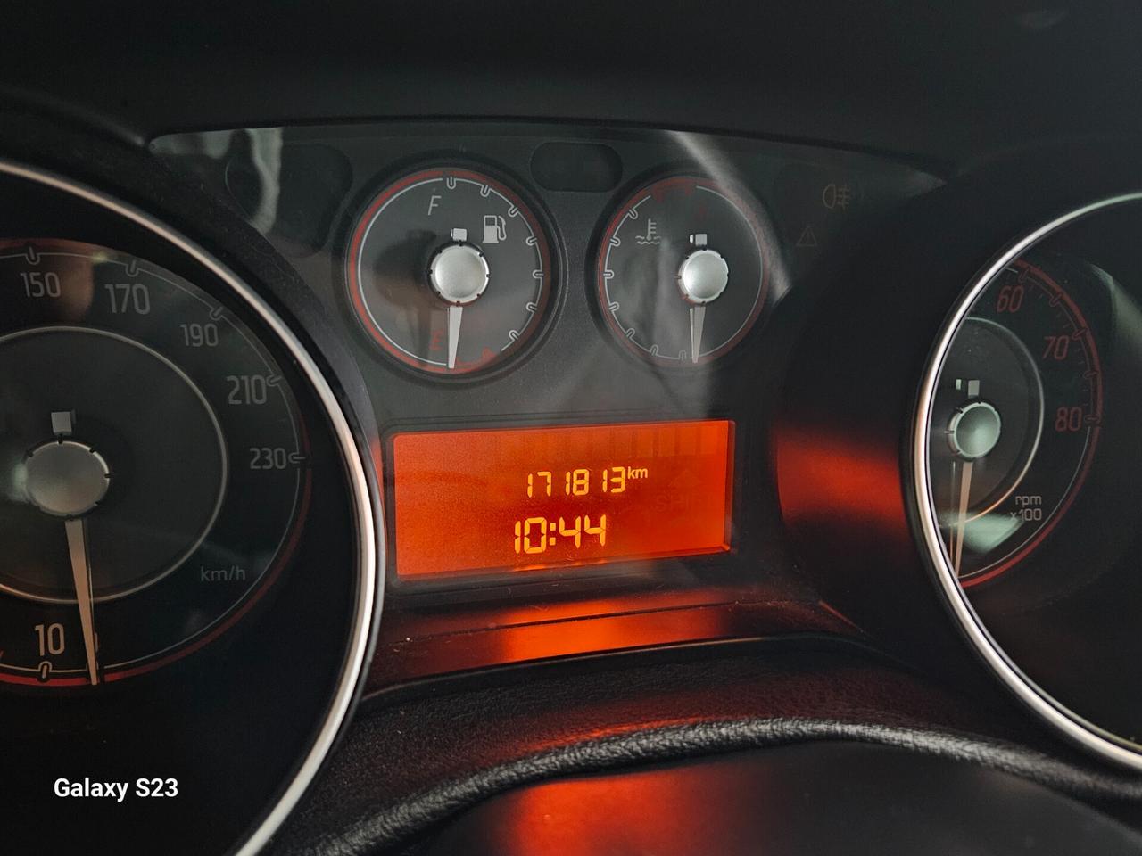 Fiat Punto 1.4 8V 5 porte Natural Power Street