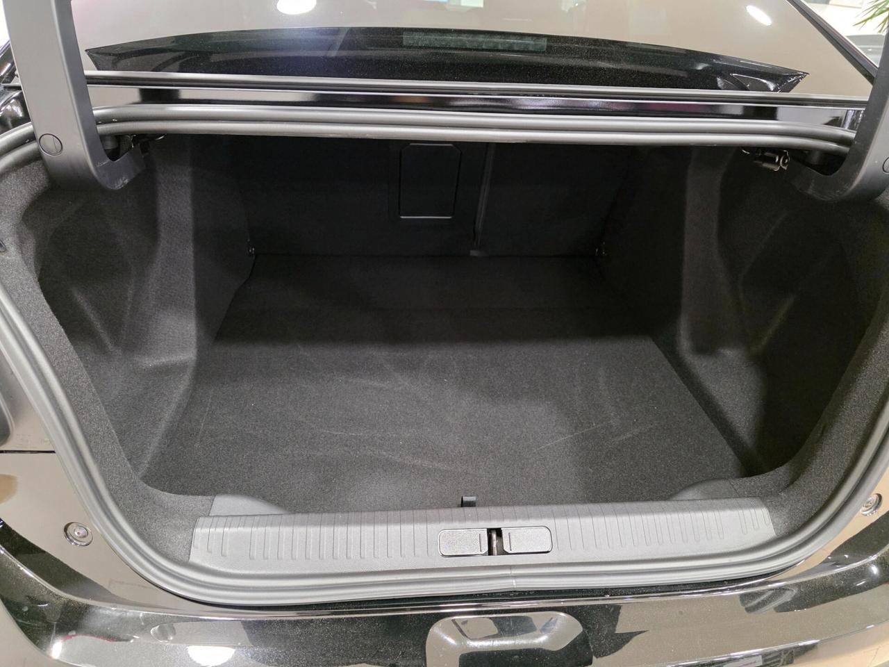 Citroen C4 X PureTech 130 S&S EAT8 Plus