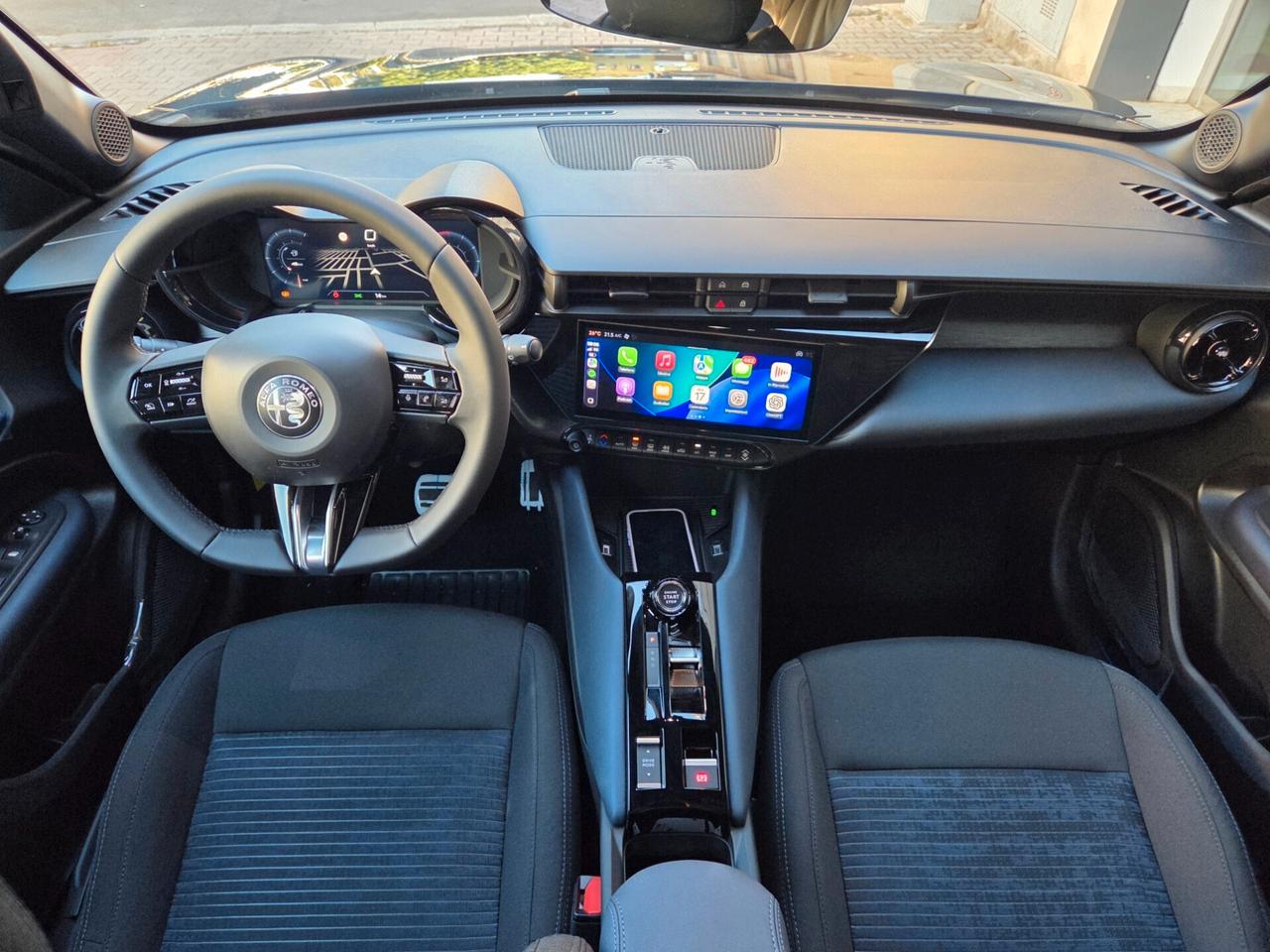 Alfa Romeo Junior 145cv Hybrid eDCT6 TECHNO PACK KM0