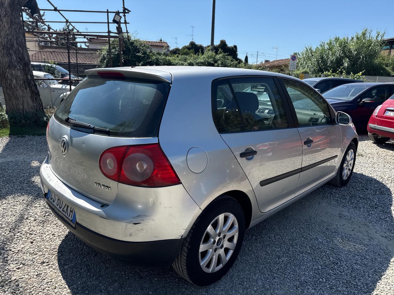 Volkswagen Golf 1.6 16V FSI 5p. Comfortline
