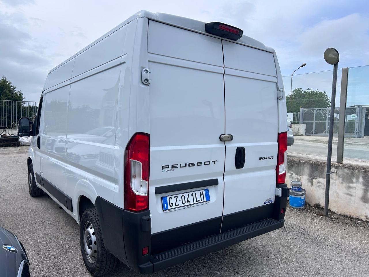 Peugeot Boxer 2.2HDI garanzia casa madre 2025