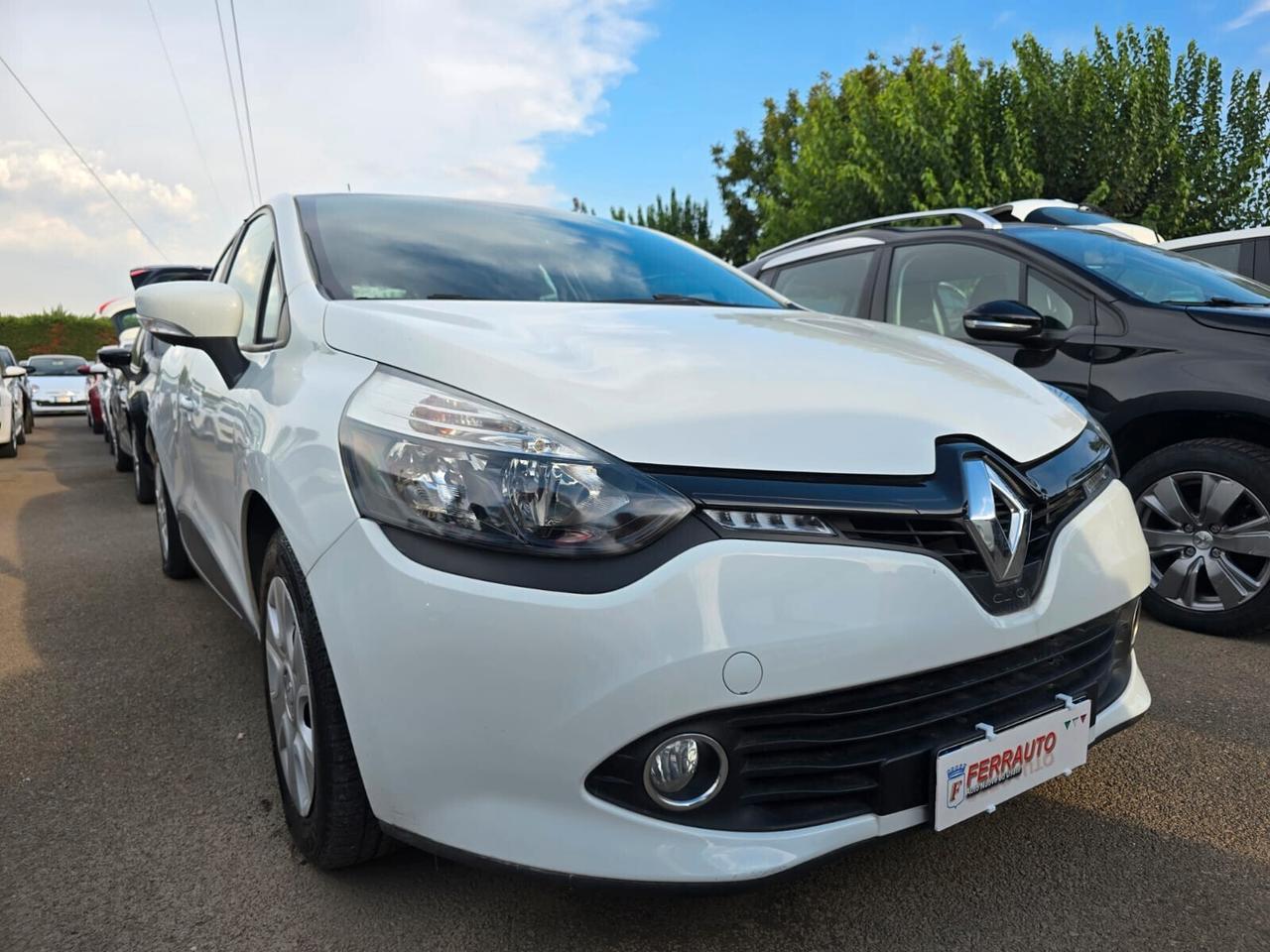 RENAULT CLIO 1.2 75CV GPL DI SERIE LIVE 5PORTE